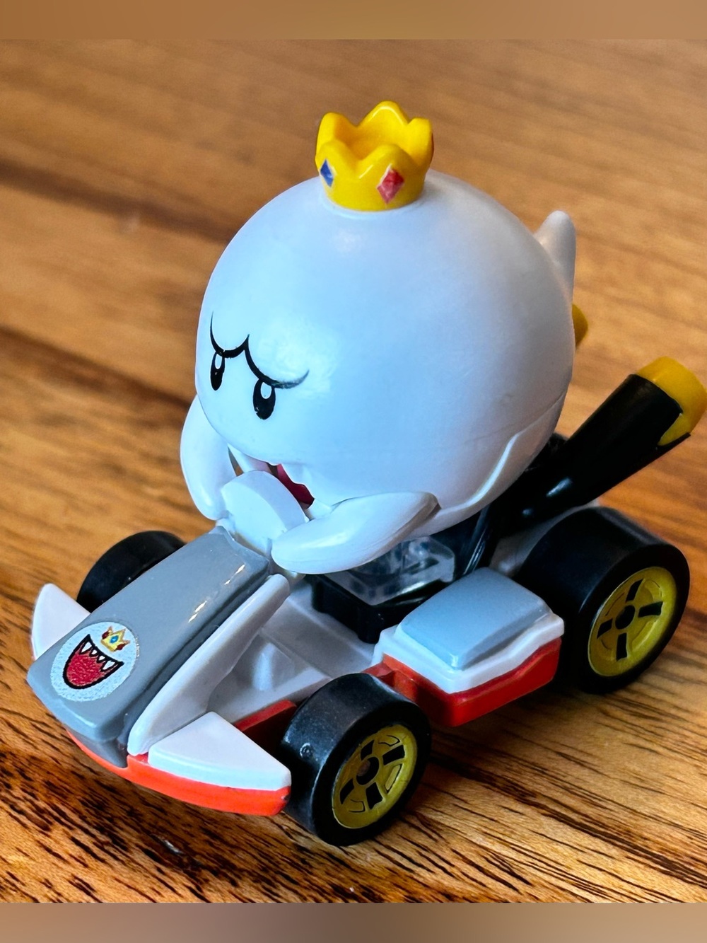 Hot Wheels Mario Kart  King Boo  Kart Nintendo Mattel 2018